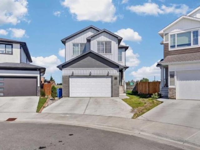4505 25 Avenue South, Lethbridge, AB, T1K 8K6 house for sale | Listing ID A2328 | Royal LePage