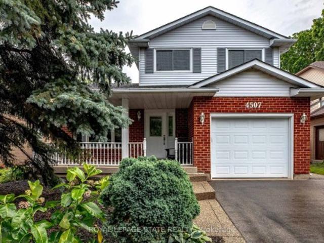 4507 Ivy Gardens Crescent, Lincoln, ON, L3J 0B1 house for sale | Listing ID X13803 | Royal LePage