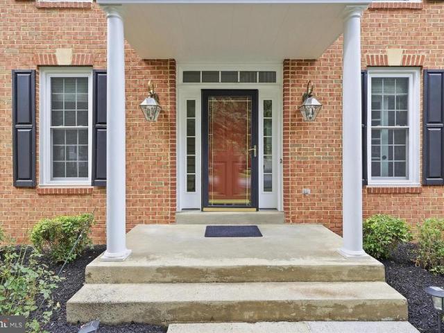 4509 Random Ridge Circle