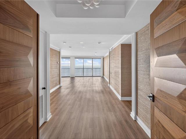 4500 Ocean Dr 5A, Corpus Christi, US, TX
