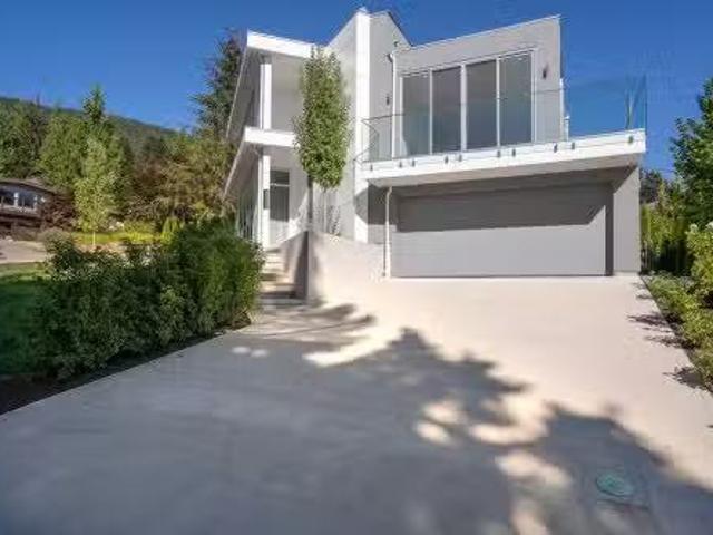 4500 Canterbury Crescent, North Vancouver, BC, V7R 3N6 house.
