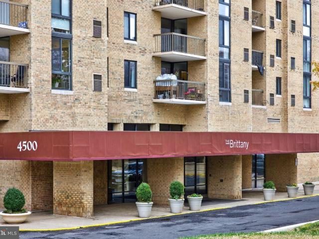 4500 S Four Mile Run Dr, Unit 314, Arlington, VA 22204 | MLS #VAAR2066