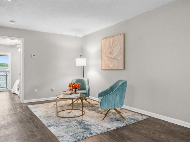 4502 Gaston Avenue # 319