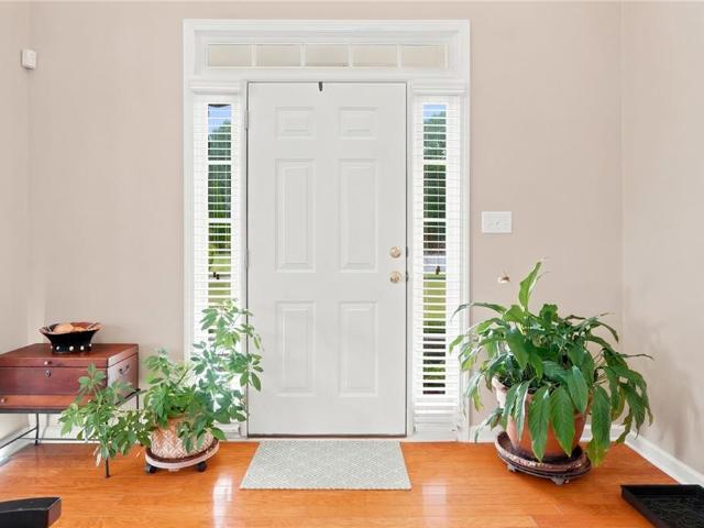 4502 Greenside Walk
