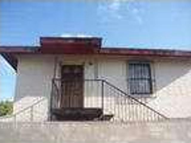 $450 / 1br Renting 1 bedroom 1bath apartment Laredo,Tx. map 1br bedroom