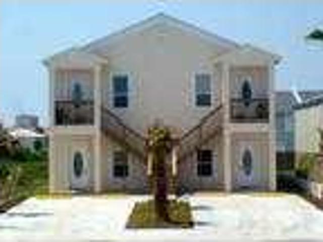 $450 / 2br 1200ftÂ² Beach Side Condo 3 nights special
