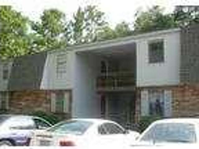 $450 / 2br 300 Apache Drive #4C, Enterprise, AL 36330 2br bedroom