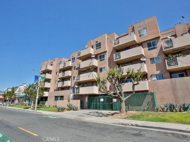 450 E 4th St, Unit 423, Santa Ana, CA 92701 | MLS #PW26055