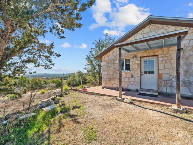 450 Eagles Nest Dr, Wimberley, TX 78676 | MLS #5403