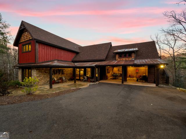 450 Miracle Lane