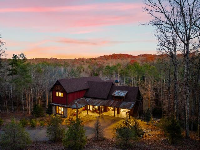 450 Miracle Ln, Blue Ridge, GA 30513 | MLS #428657