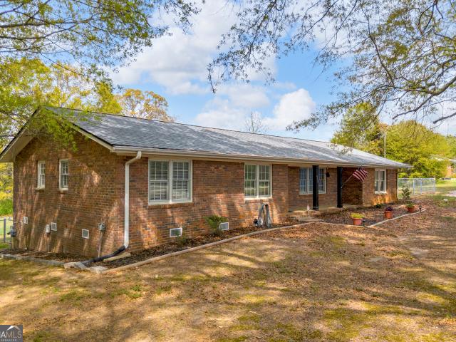 450 N Clarks Creek Road