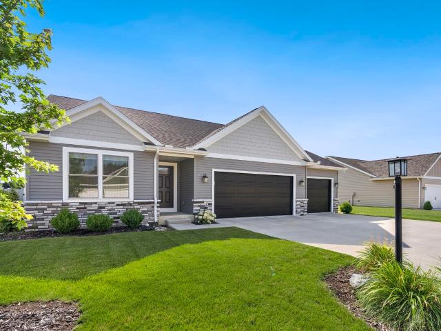 450 N Eastfield Circle