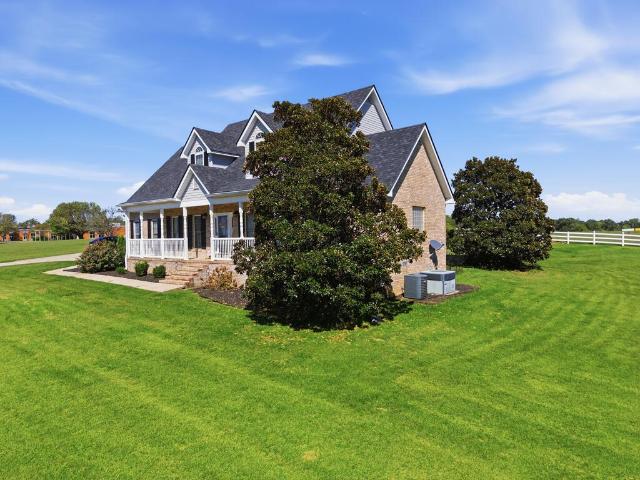 450 S Bunker Hill Rd
