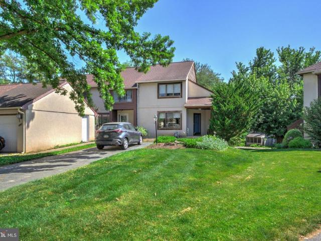 450 Stonegate Court