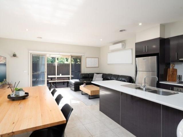 4/50 Patullos Road, Lara, VIC, 3212