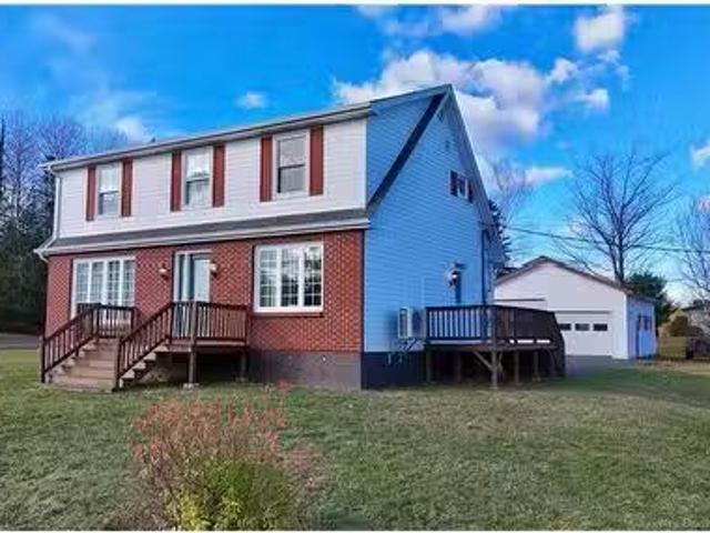 450 Petrie, North Tetagouche, NB, E2A 4Y9 house for sale Li.