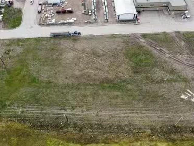 450 Railway Avenue, Outlook, SK, S0L 2N0 vacant land for sal.