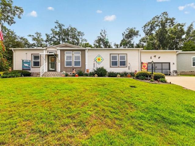 450 Watson Dr, Lady Lake, FL 32159