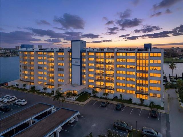 450 Treasure Island Cswy Apt 201, Treasure Island, FL 33706