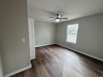 450 Trinton Cir, Bedford, IN 47421 | MLS #202609