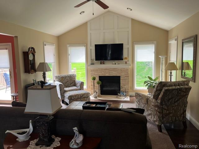 4514 Ravenwood Drive