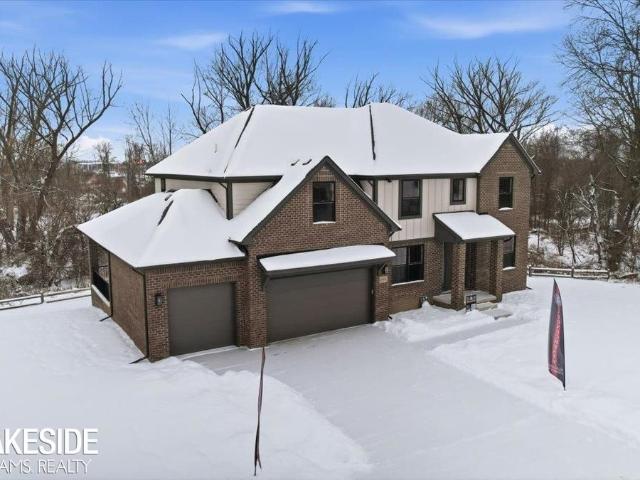 45155 Twin River, Macomb, US, MI