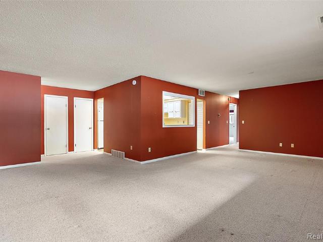 4515 Gratiot Road