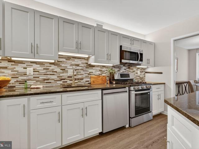 4515 Willard Ave, Unit 1112S, Chevy Chase, MD 20815 | MLS #MDMC2221