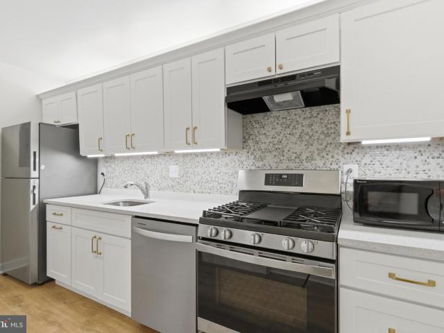 4515 Willard Ave, Unit 606S, Chevy Chase, MD 20815 | MLS #MDMC2244