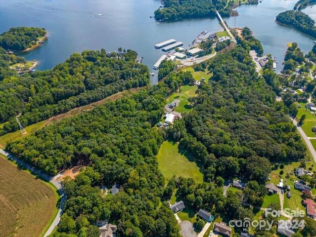 4516 Slanting Bridge Rd, Sherrills Ford, NC
