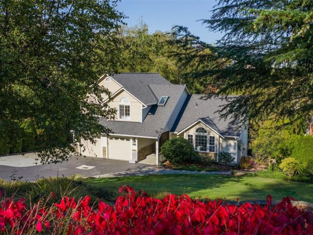 4517 Edgemont Place