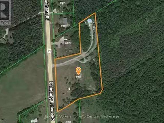4517 Penetanguishene Road, Springwater Hillsdale, ON, L0L 1V.