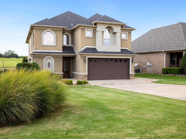 4518 Clubhouse Dr