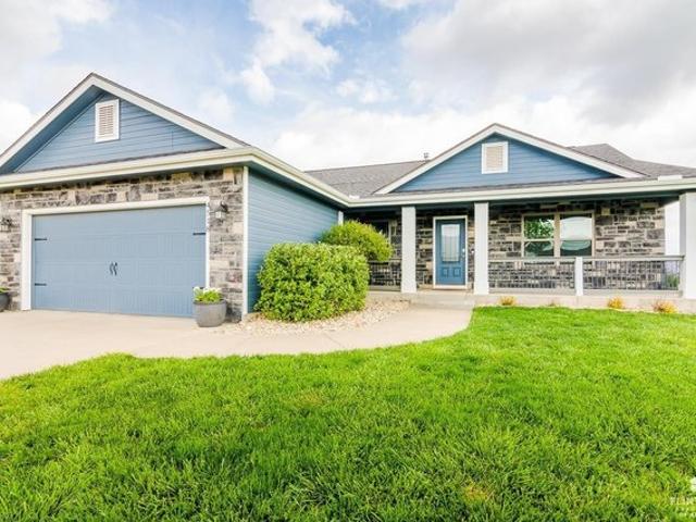 4518 Lamonte Dr, Manhattan, KS 66503