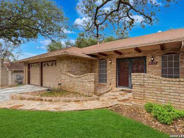 4519 Maybrook Woods