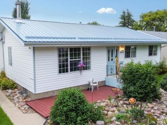 4510 41A Street, Bonnyville Town, AB, T9N 1K3 house for sale | Listing ID E4504 | Royal LePage