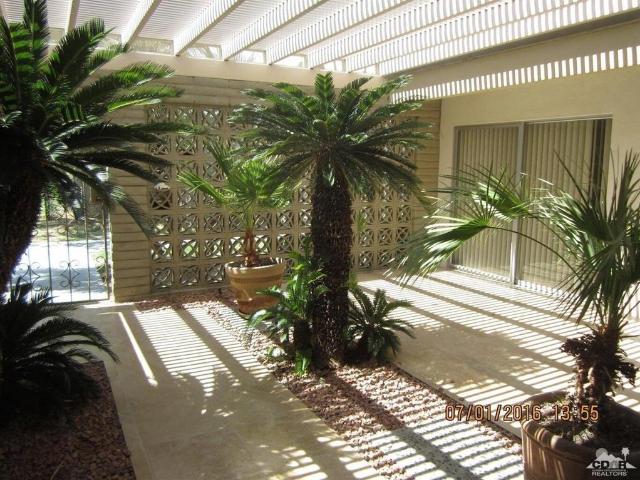 45117 Avenida Paloma