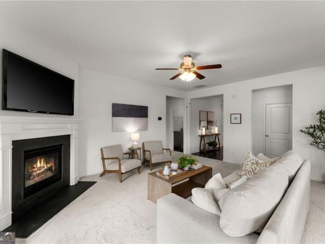 4511 Country Manor Walk