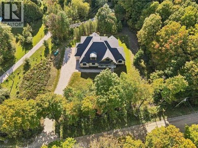 4512 Concession 11 Road, Puslinch, ON, N0B 2J0 house for sale | Listing ID 40866 | Royal LePage