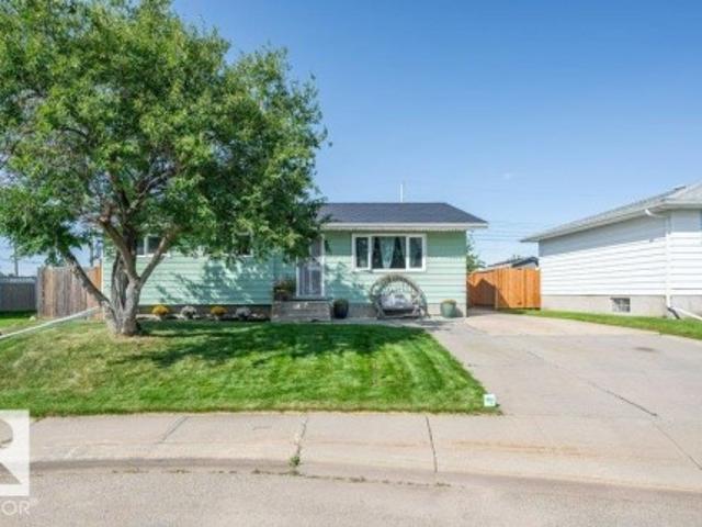 4512 49 Street, Gibbons, AB, T0A 1N0 house for sale | Listing ID E4508 | Royal LePage