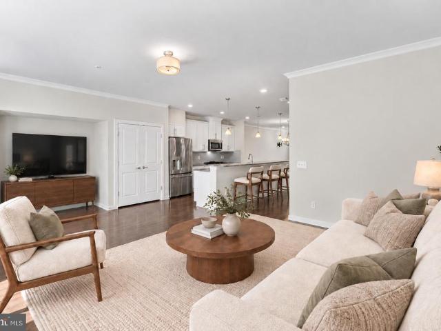 45137 Kincora Drive