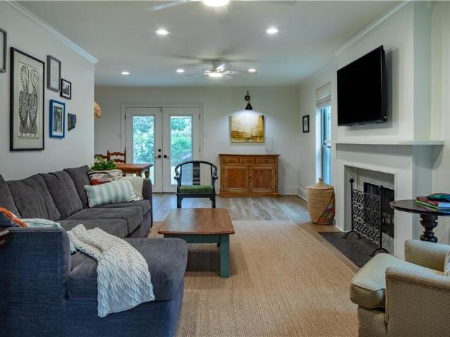 4513 Neyrey Drive