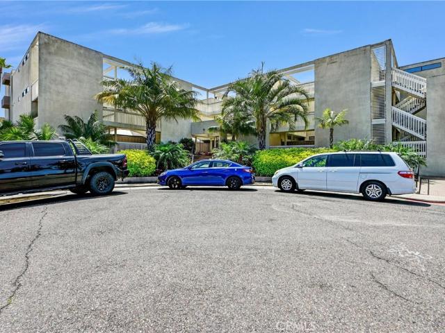4513 Cove Dr, Unit 17, Carlsbad, CA 92008 | MLS #AR26086