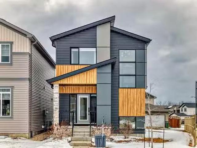 451 37 Avenue, Edmonton, AB, T6T 2L7 house for sale Listing.