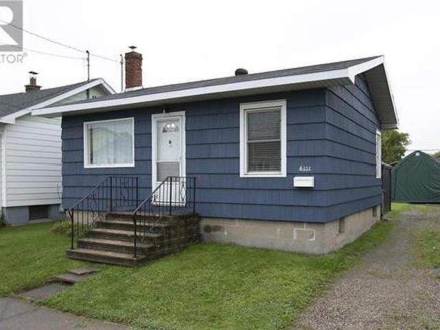 451 First Ave, Sault Ste. Marie, ON, P6C 4N9 house for sale | Listing ID SM262563 | Royal LePage