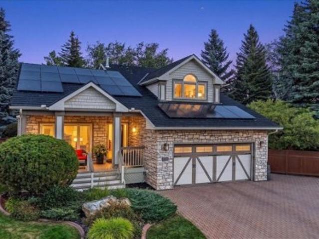 451 Hawkview Manor Circle Nw, Calgary, AB, T3G 2Z2 house for sale | Listing ID A2343 | Royal LePage