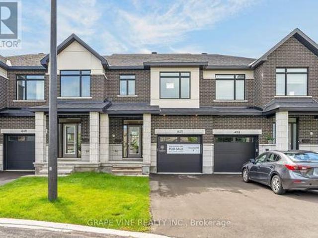451 Haresfield Court, Ottawa, ON, K4M 0B6 house for sale | Listing ID X13749 | Royal LePage