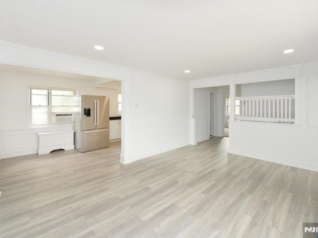 451 Heath Place # 8