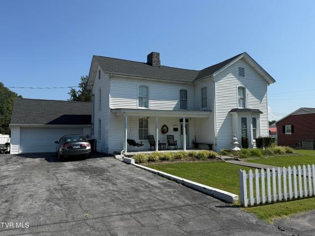 451 Race Street